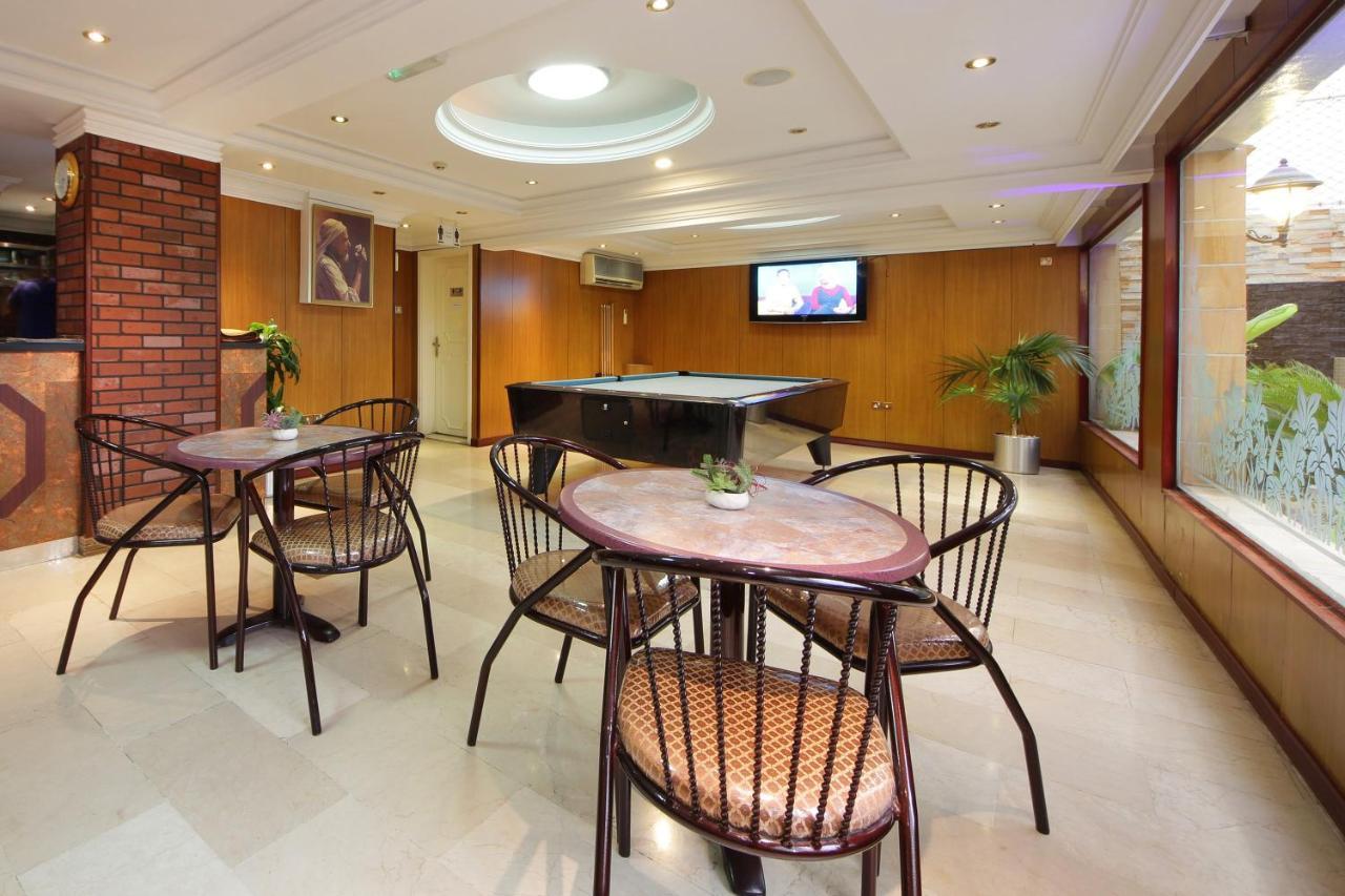 Dallas Hotel Dubai Bagian luar foto