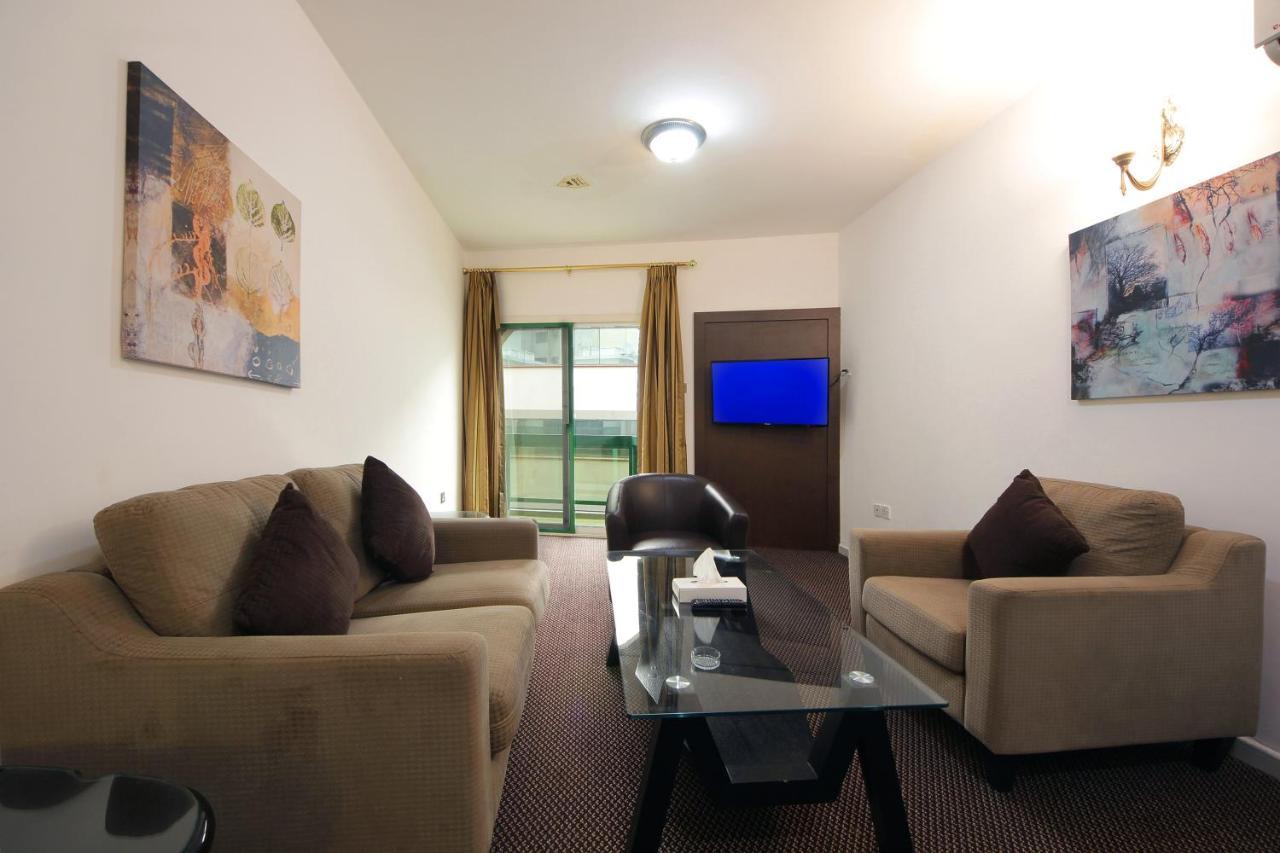 Dallas Hotel Dubai Bagian luar foto
