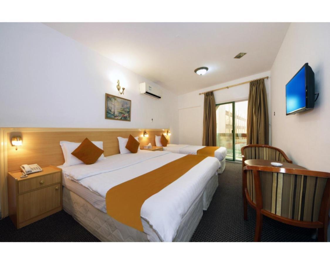 Dallas Hotel Dubai Bagian luar foto