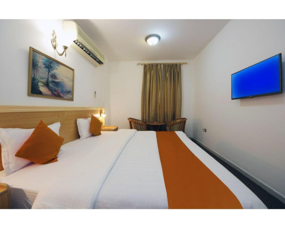 Dallas Hotel Dubai Bagian luar foto