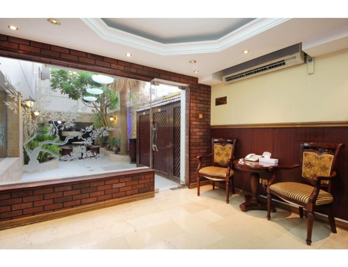 Dallas Hotel Dubai Bagian luar foto